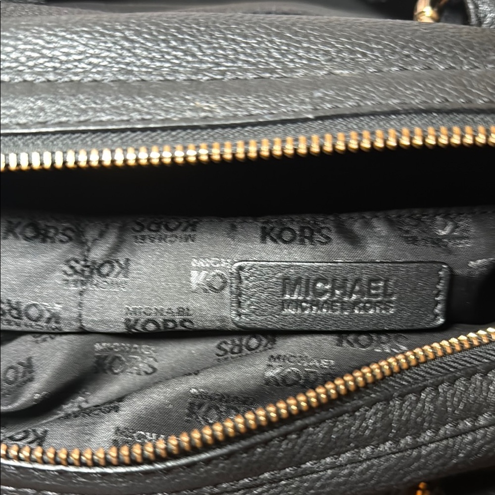 VINTAGE Y2K Michael Kors Black Fulton Pebbled Leather Satchel with Gold Hardware - Picture 13 of 16